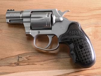 Colt King Cobra 2019 Oversize Fingergroove Silverblack Stars with NRA Block Logo