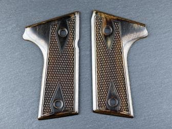 Colt Double Eagle Classic Panel Silverblack Double Diamond Checkered<br>(Retail Price: $35)