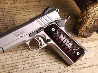 1911 Govt. Classic Panel Super Rosewood Spanish Diamond/Stipple with NRA Block Logo