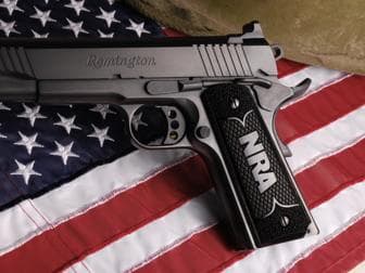 1911 Govt. Classic Panel Silverblack Spanish Diamond/Stipple with NRA Block Logo