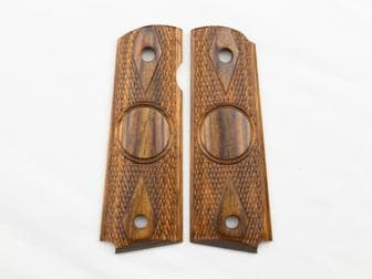 1911 Govt. Classic Panel Super Walnut Double Diamond Checkered with Circle</br>(Retail Price: $47)