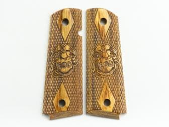1911 Govt. Classic Panel Super Walnut Double Diamond Checkered - EOD</br>(Retail Price: $45)