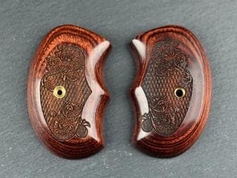 North American Arms Magnum Oversize Fingergroove Super Rosewood Checkered Engraved<br>(Retail Price: $35)