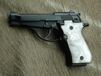 Beretta 84 Ultima Panel White Pearl