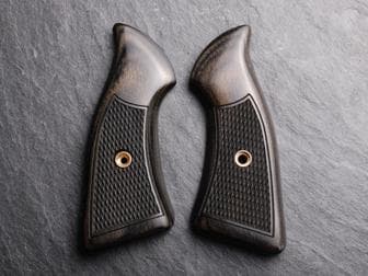 S&W J Square Service Panel Silverblack Checkered</br>(Retail Price: $38)