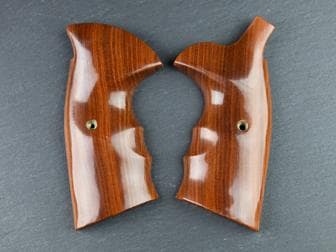 S&W N Square Single Scallop Target Ndale<br> (Retail Price: $50)